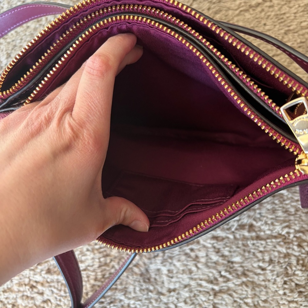 Coach Mia Crossbody Shoulder Bag In Leather Metallic Berry J1980-F80333 - Picture 6 of 11